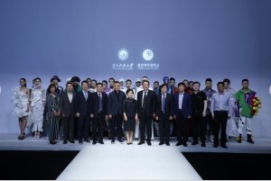 ԼlӱƼWcn\ŮӴW2019IƷl